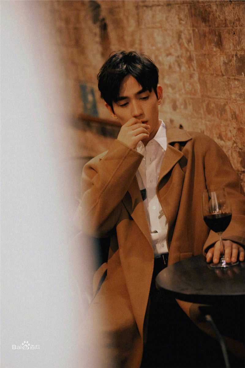 朱一龙(Zhu Yilong)人物