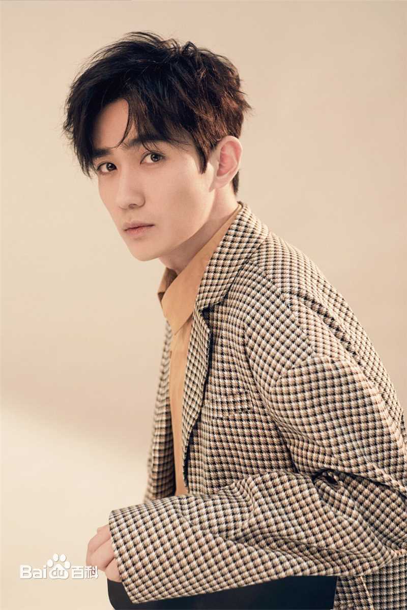 最新朱一龙(Zhu Yilong)性感图片