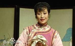 高清许娣在《三国演义》甘夫人中的图册