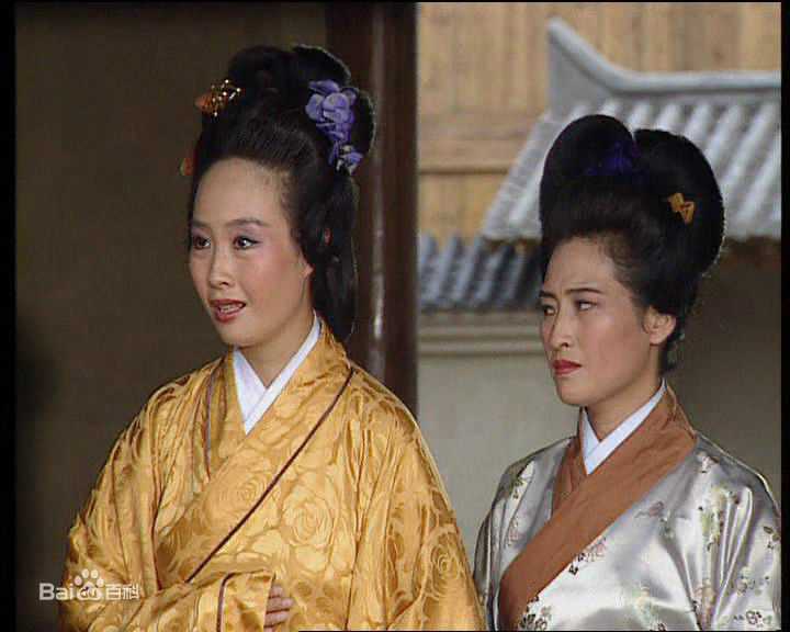 高清许娣在《三国演义》甘夫人中的图册