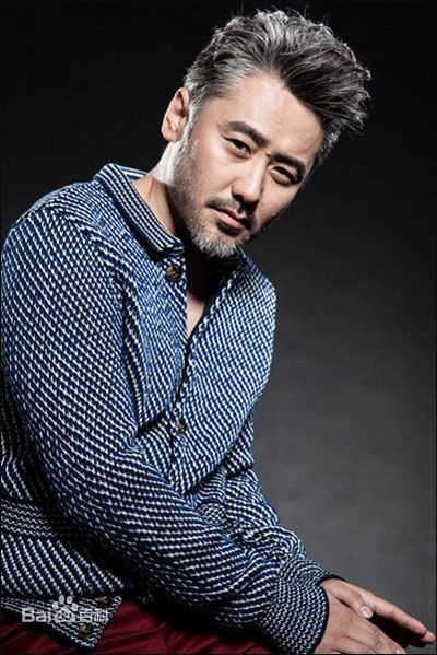 最新吴秀波性感图片