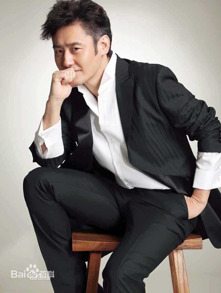 最新吴秀波性感图片