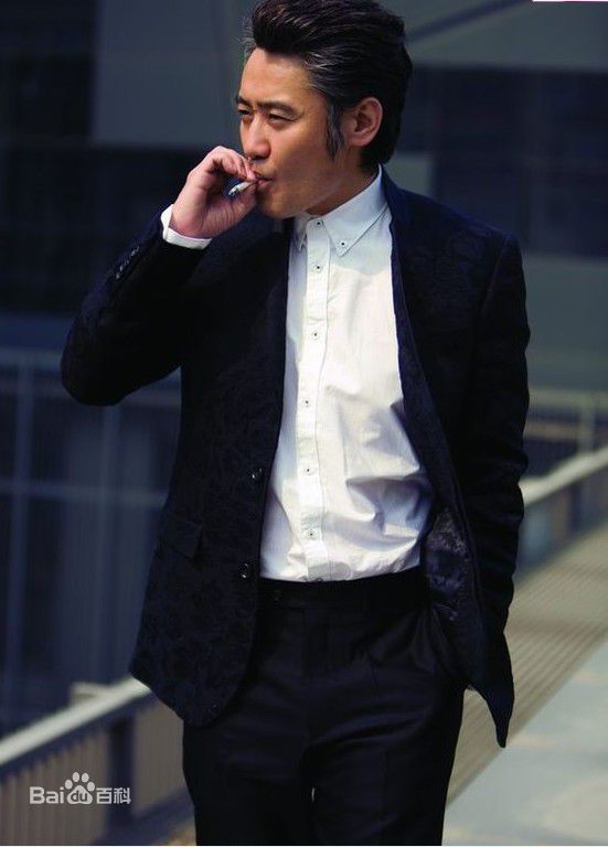 最新吴秀波性感图片