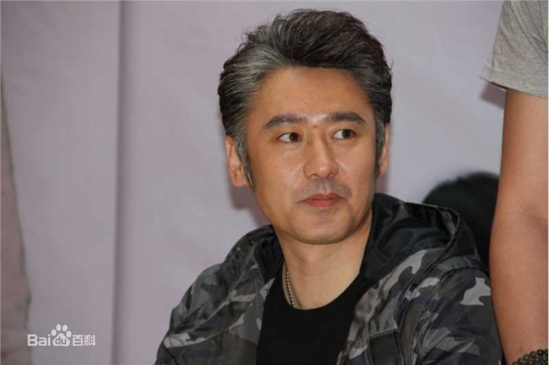 吴秀波最新20110423北京《风尚志》杂志签售照图集