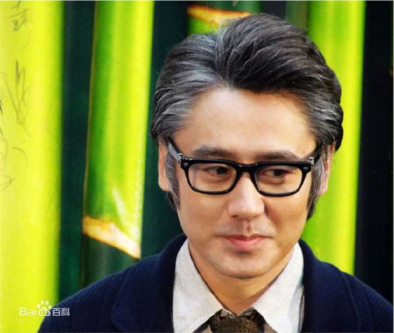 吴秀波各颁奖礼照性感图片图集