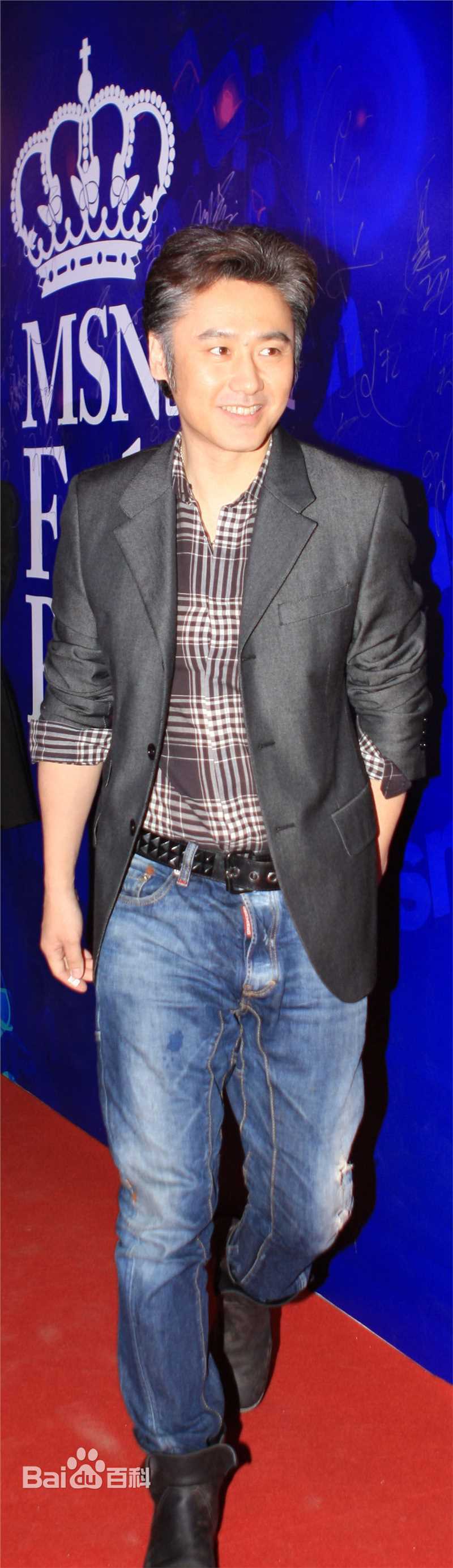 吴秀波各颁奖礼照性感图片图集