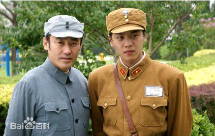 吴秀波合照素颜照壁纸