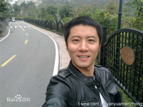 任重(Ren Zhong)生活照壁纸壁纸