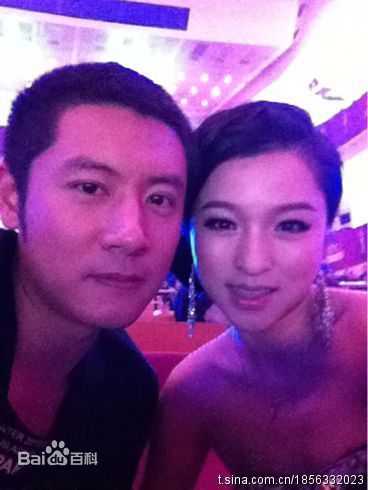 任重(Ren Zhong)生活照壁纸壁纸