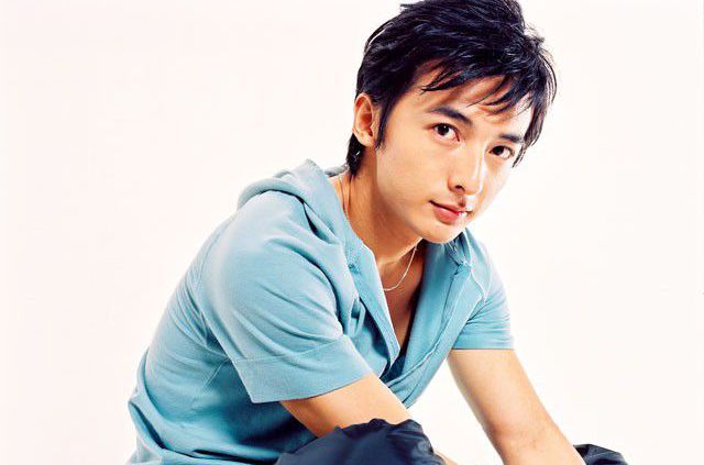 高清刘栋性感图片