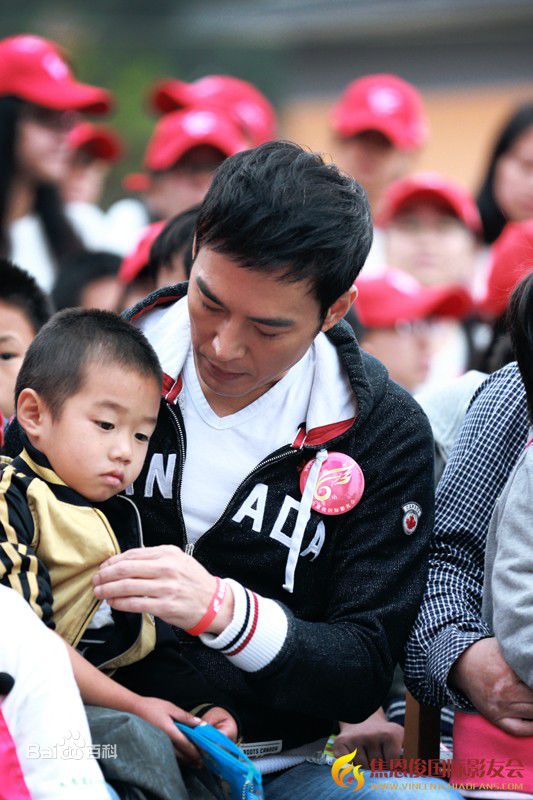 焦恩俊(Vincent Chiao)爱心公益活动前后照片