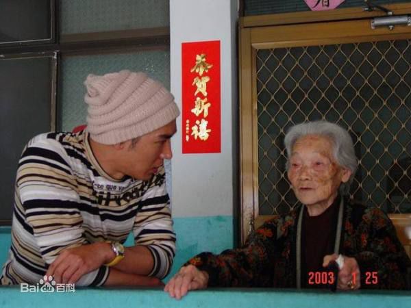 焦恩俊(Vincent Chiao)爱心公益活动前后照片