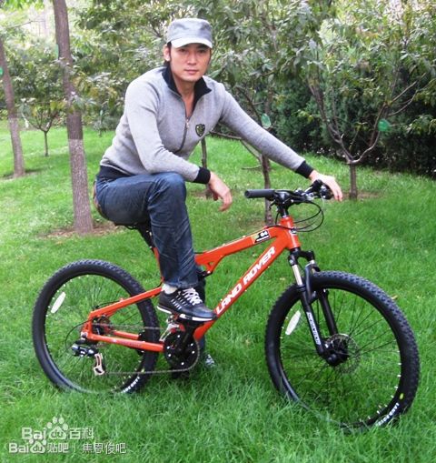 焦恩俊(Vincent Chiao)生活中的壁纸壁纸