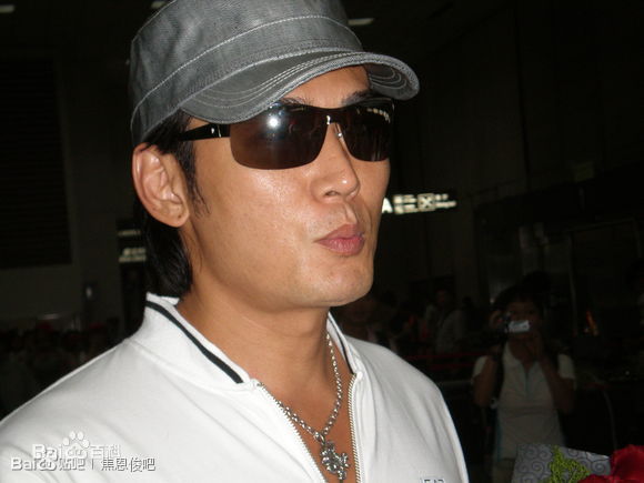 焦恩俊(Vincent Chiao)生活中的壁纸壁纸