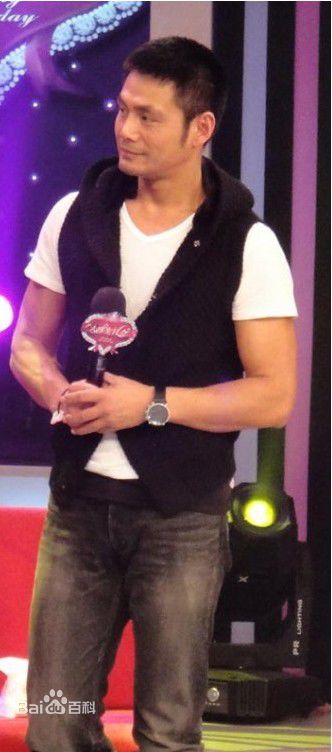 邵兵2010年12月19期大牌生日会活动照图片图集