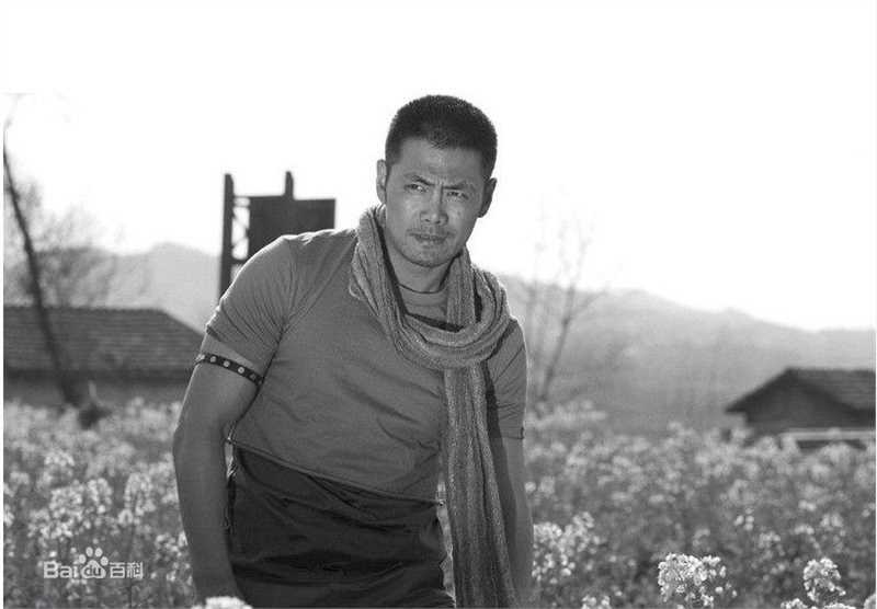 邵兵2011年4月风尚周报相关照壁纸壁纸