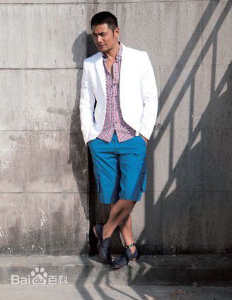 邵兵2011年4月风尚周报相关照壁纸壁纸