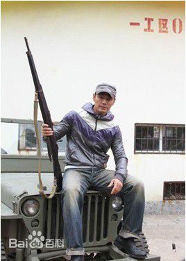 高清邵兵在2011年《汉阳造》开机仪式照中的图集