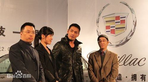 邵兵2011年凯迪拉克发布会照前后照片