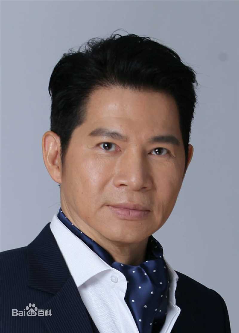 最优质楼学贤生活照