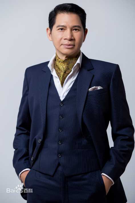 最优质楼学贤生活照