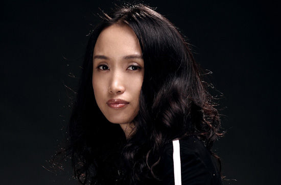 最新李芳芳性感图片