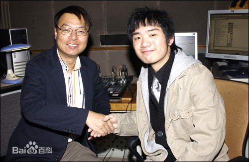 李力持(Lee Lik-Chi)出席活动生活照