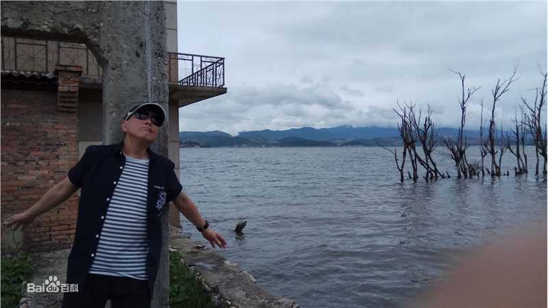 李炯楷(Johnny)生活照素颜照相册