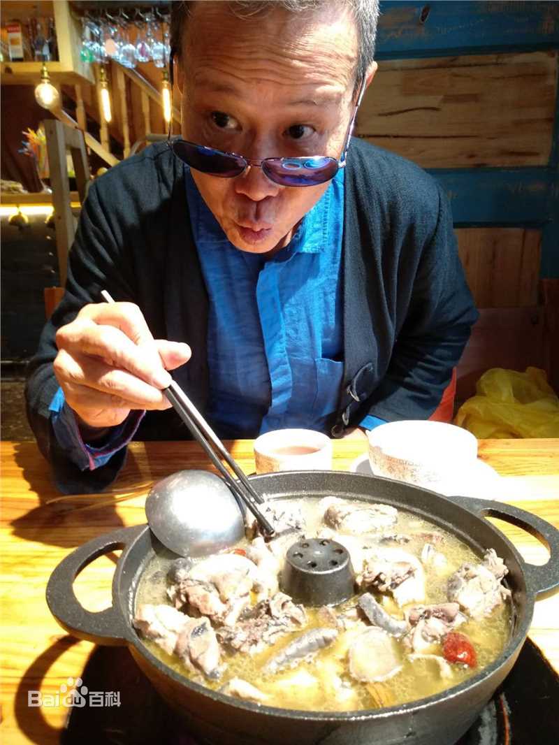 李炯楷(Johnny)生活照素颜照相册