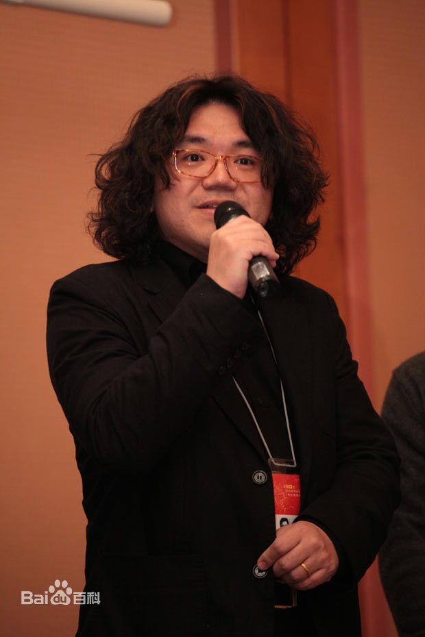 颢然(HAORAN)生活照