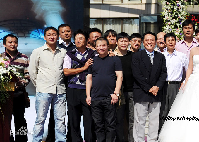 高峰(Gao Feng)婚照性感图片图集