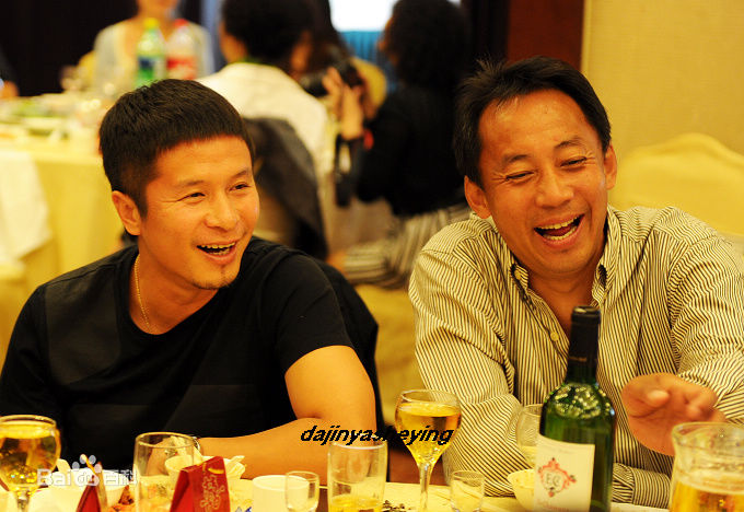 高峰(Gao Feng)婚照性感图片图集