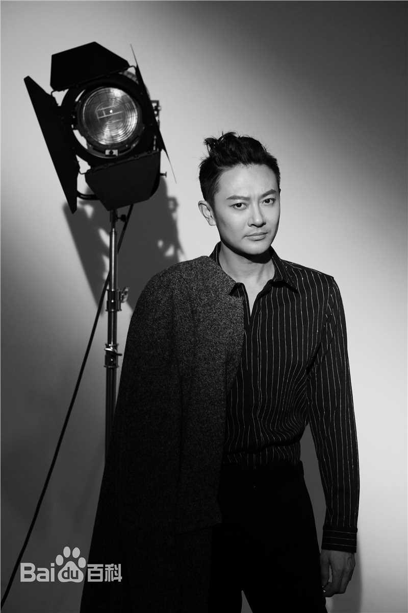 印小天最新媒体壁纸