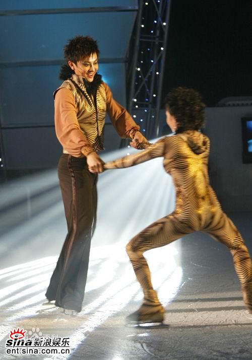 印小天-明星大练冰生活照相册