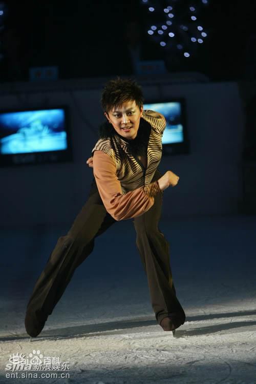 印小天-明星大练冰生活照相册