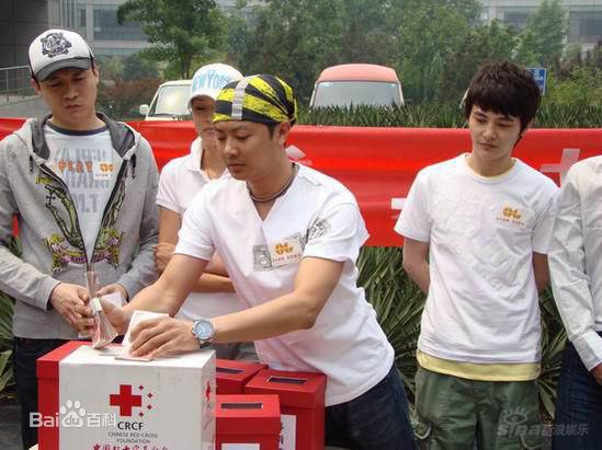 最优质印小天素颜照