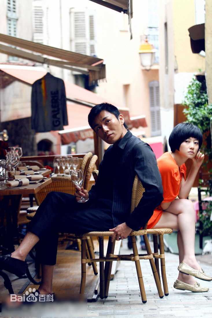 谭卓生活照生活照