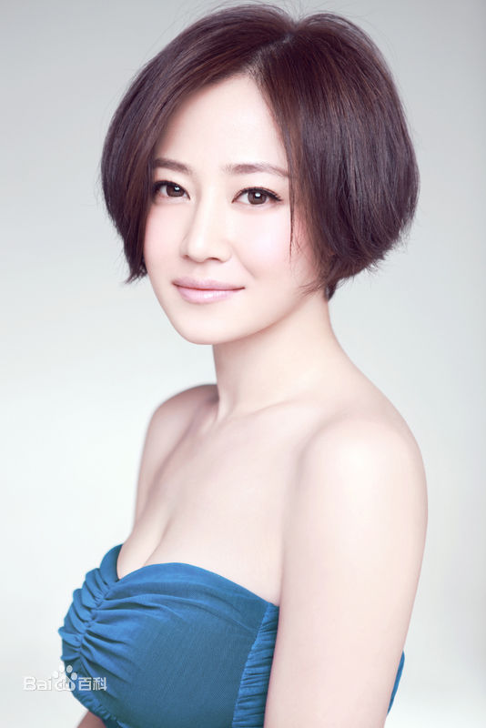 谭卓生活照生活照