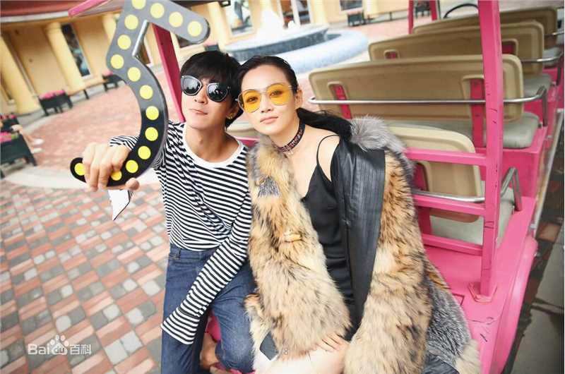 谭卓最新杂志壁纸