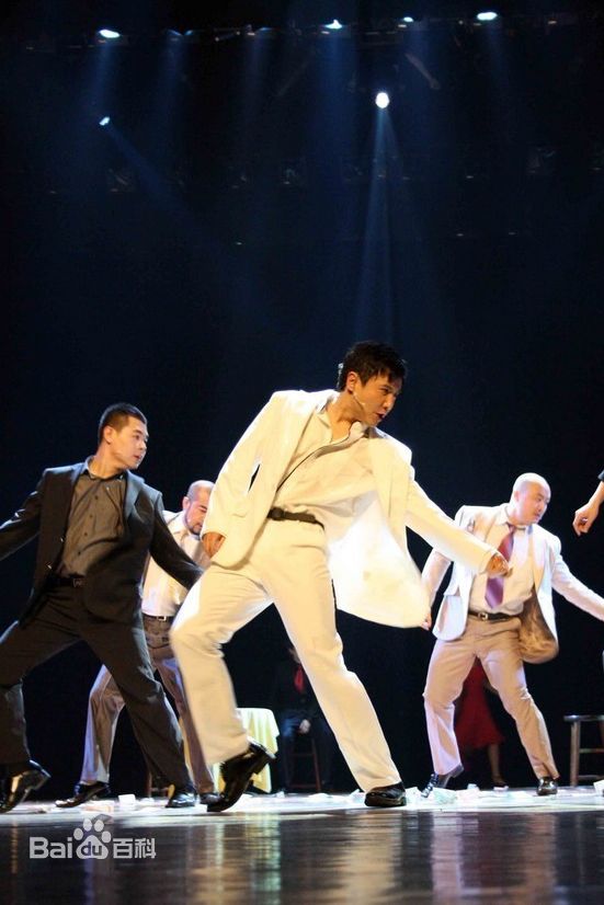 沈腾《乌龙山伯爵》最新剧照