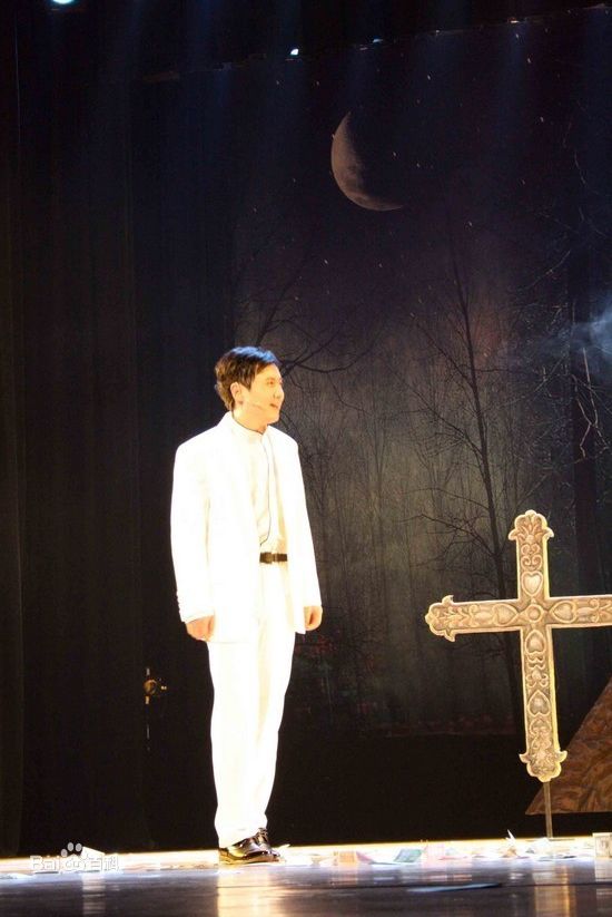 沈腾《乌龙山伯爵》最新剧照