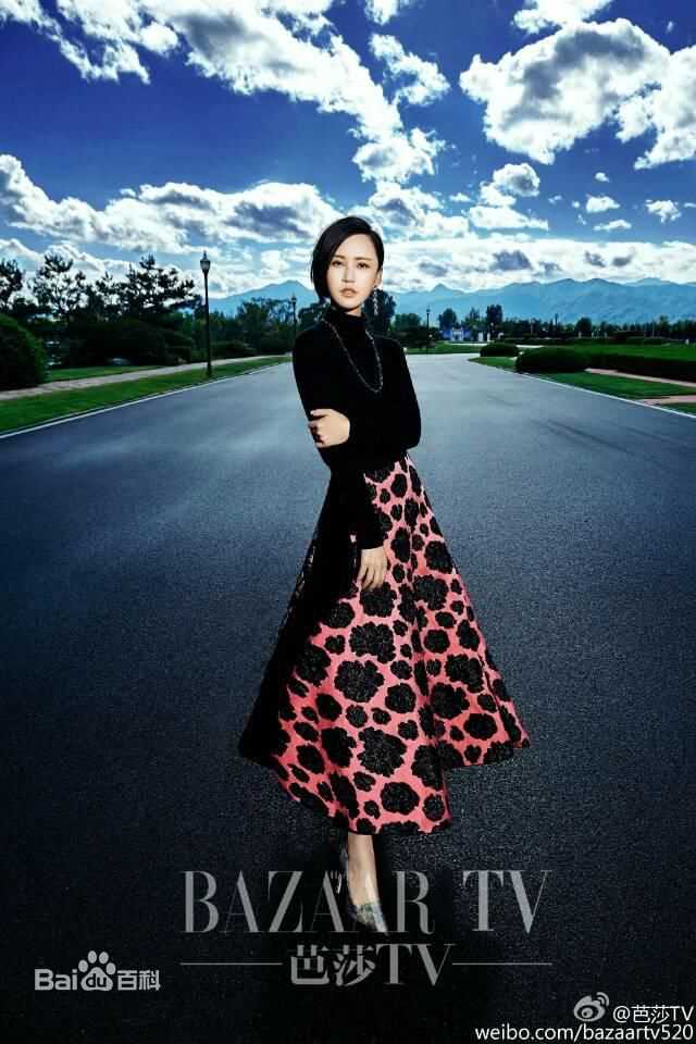 张歆艺(Zhang Xinyi)在《芭莎TV》中的