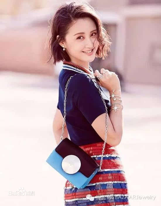 最全张歆艺(Zhang Xinyi)在《时尚芭莎》中的相册