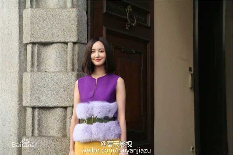 张歆艺(Zhang Xinyi)米兰时装周前后照片