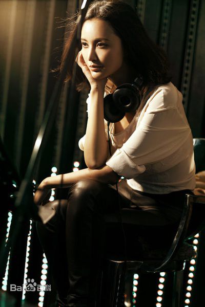 张歆艺(Zhang Xinyi)精彩图册2