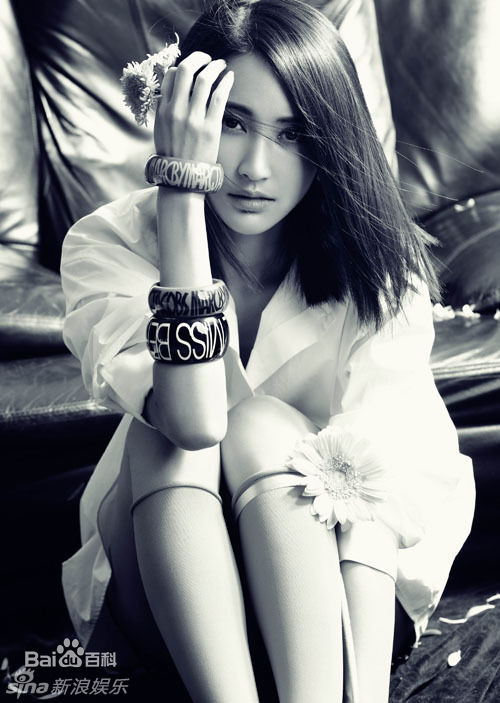 最新张歆艺(Zhang Xinyi)精彩图册