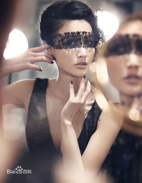 张歆艺(Zhang Xinyi)精彩图册1