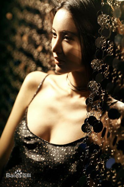 张歆艺(Zhang Xinyi)精彩图册1