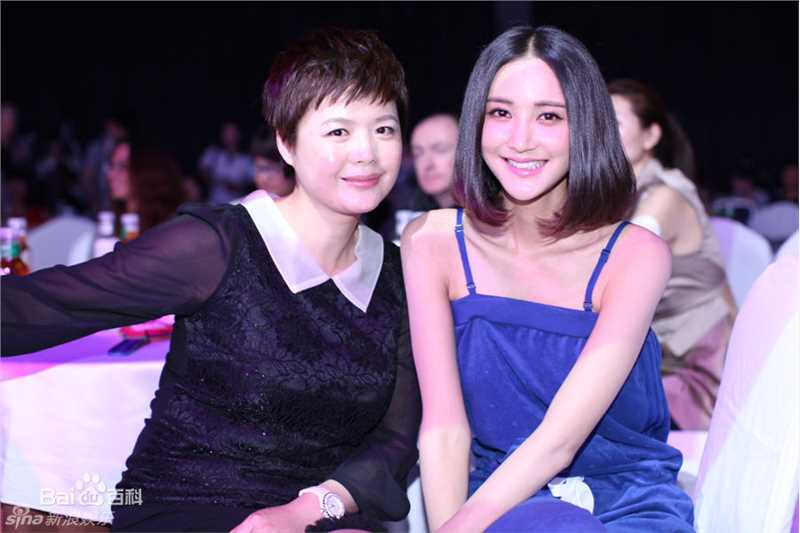 精选张歆艺(Zhang Xinyi)精彩图册