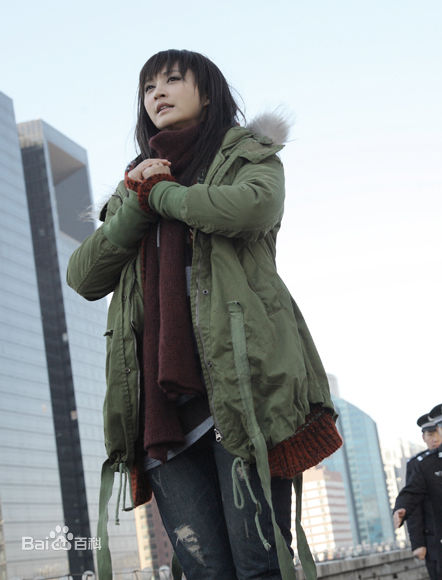 张歆艺(Zhang Xinyi)在《北京爱情故事》饰林夏中的